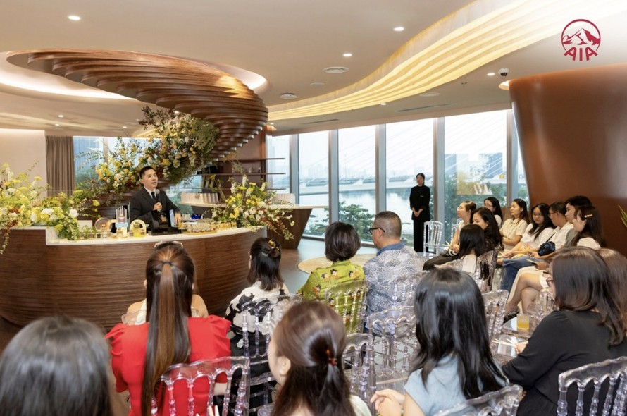 AIA Việt Nam ra mắt AIA Elite